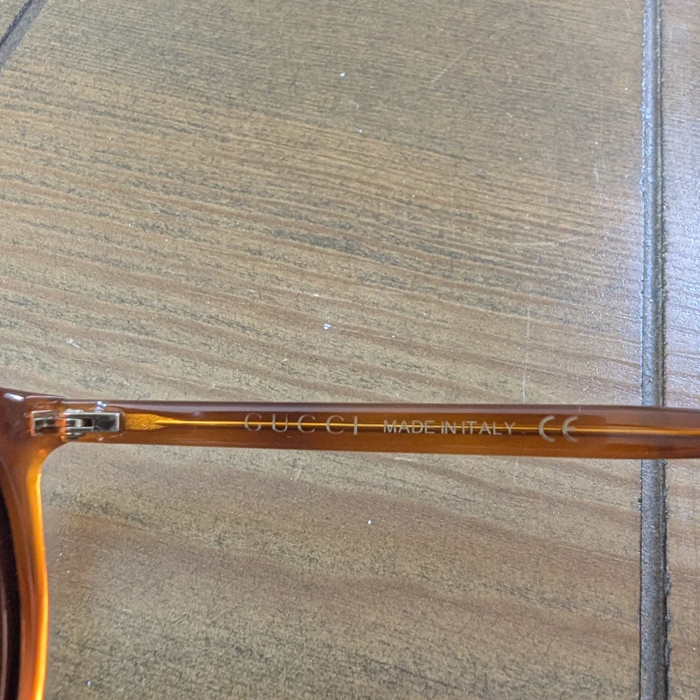 Gucci Brown Sunglasses with Case - Picture 4 of 5
